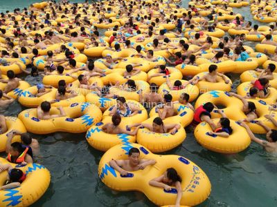 人工造浪池需要多少錢|水上樂園造浪機(jī)設(shè)備價(jià)格/河南水上樂園設(shè)備